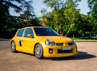 2005 RENAULT CLIO V6 PHASE 2