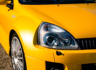 2005 RENAULT CLIO V6 PHASE 2