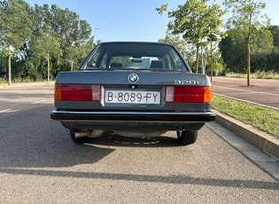 1983 BMW (E30) 320I