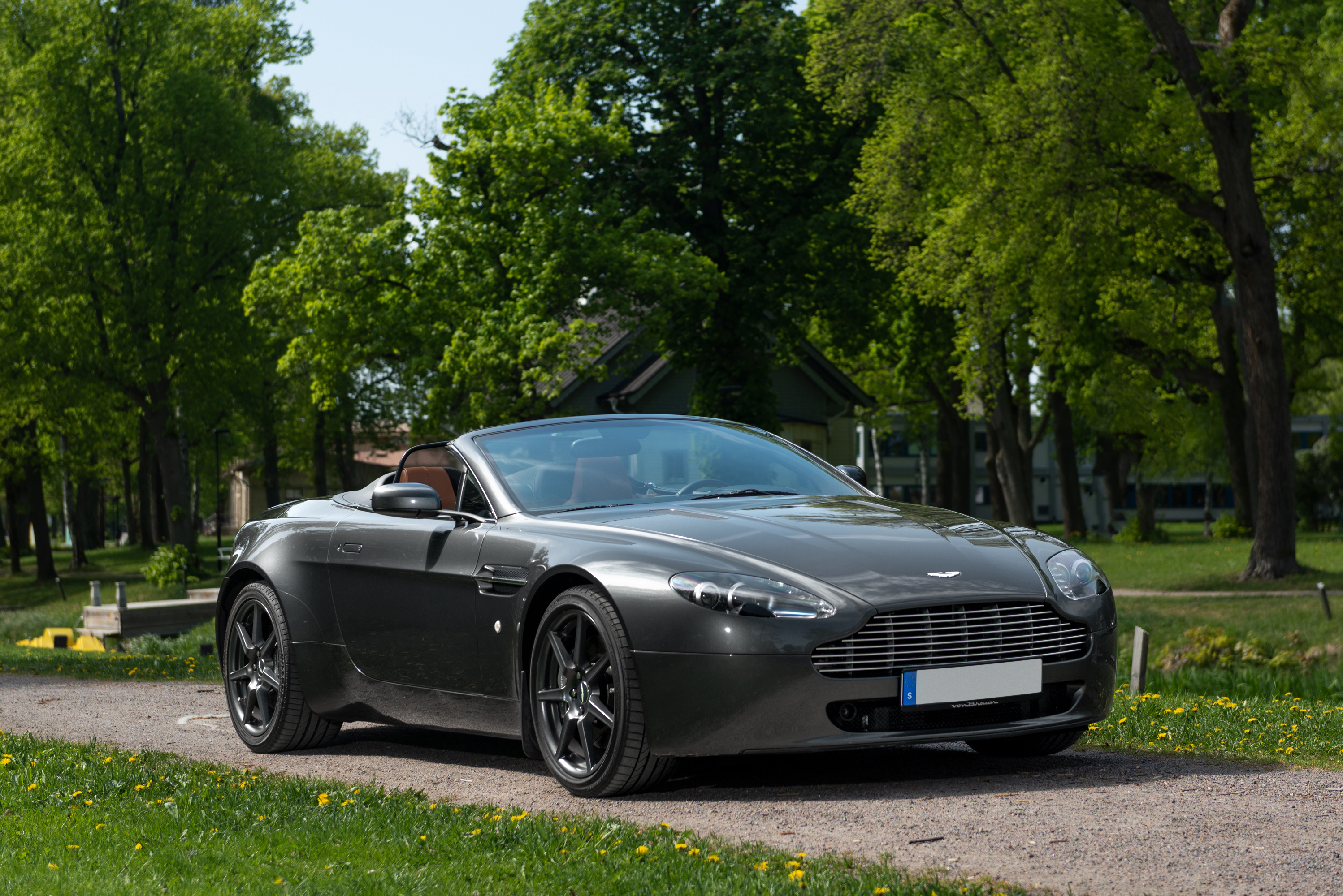 ASTON MARTIN カタログ 1988 Aston Martin V8 Vantage X-Pack Coupe | Autosport