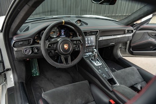 2018 PORSCHE 911 (991) GT2 RS WEISSACH PACK