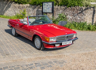 1985 MERCEDES-BENZ (R107) 300 SL