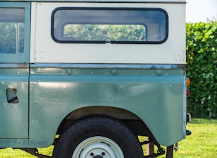 1974 LAND ROVER SERIES III 88"