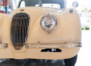 1952 JAGUAR XK120 FHC