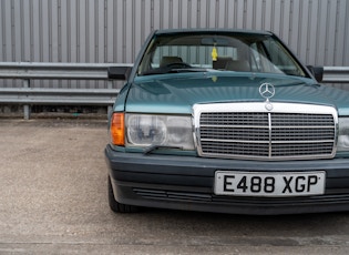 1988 MERCEDES-BENZ (W201) 190E 2.6