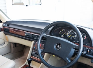 1983 MERCEDES-BENZ (W126) 500 SEC 