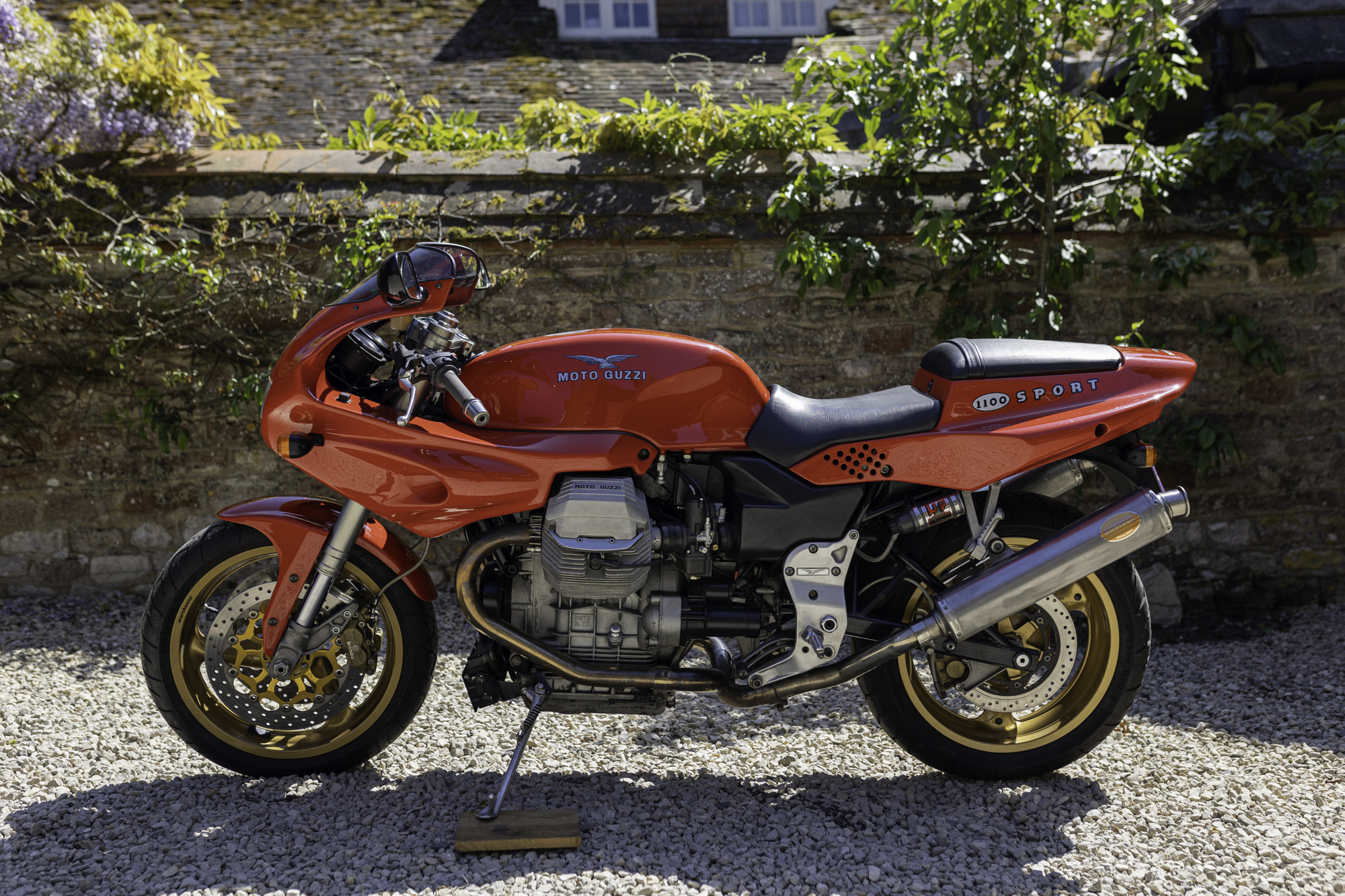 Moto guzzi 1100 store sport for sale