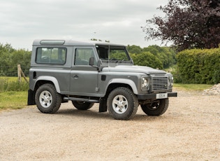 2009 LAND ROVER DEFENDER 90 XS STATION WAGON - 23,736 MILES 