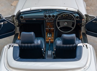 1983 MERCEDES-BENZ (R107) 500 SL