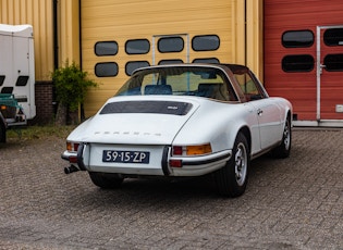 1972 PORSCHE 911 T 2.4 TARGA - ÖLKLAPPE