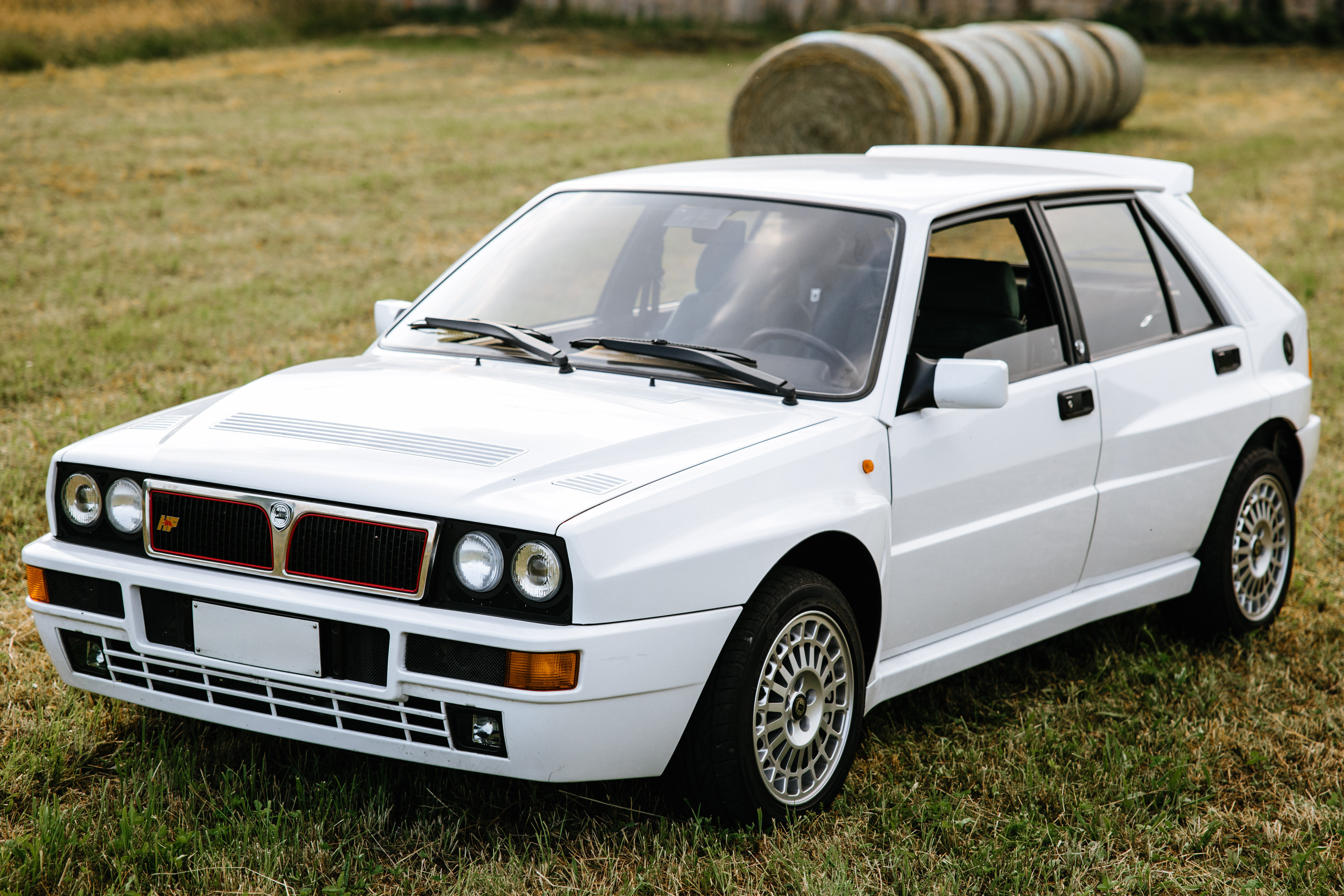 1992 LANCIA DELTA HF INTEGRALE EVOLUZIONE - 32,390 KM for