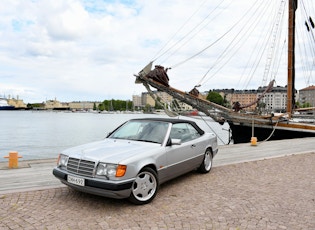 1992 Mercedes-Benz (W124) 300 CE-24 Cabriolet