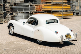 1954 JAGUAR XK120 FHC 