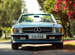 1986 MERCEDES-BENZ (R107) 500 SL