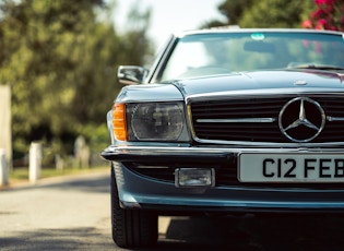 1986 MERCEDES-BENZ (R107) 500 SL