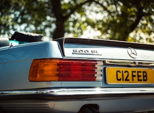 1986 MERCEDES-BENZ (R107) 500 SL