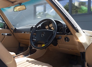 1989 MERCEDES-BENZ (R107) 300 SL