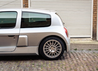 2001 RENAULT CLIO V6 PHASE 1 - LHD - 6,060 KM