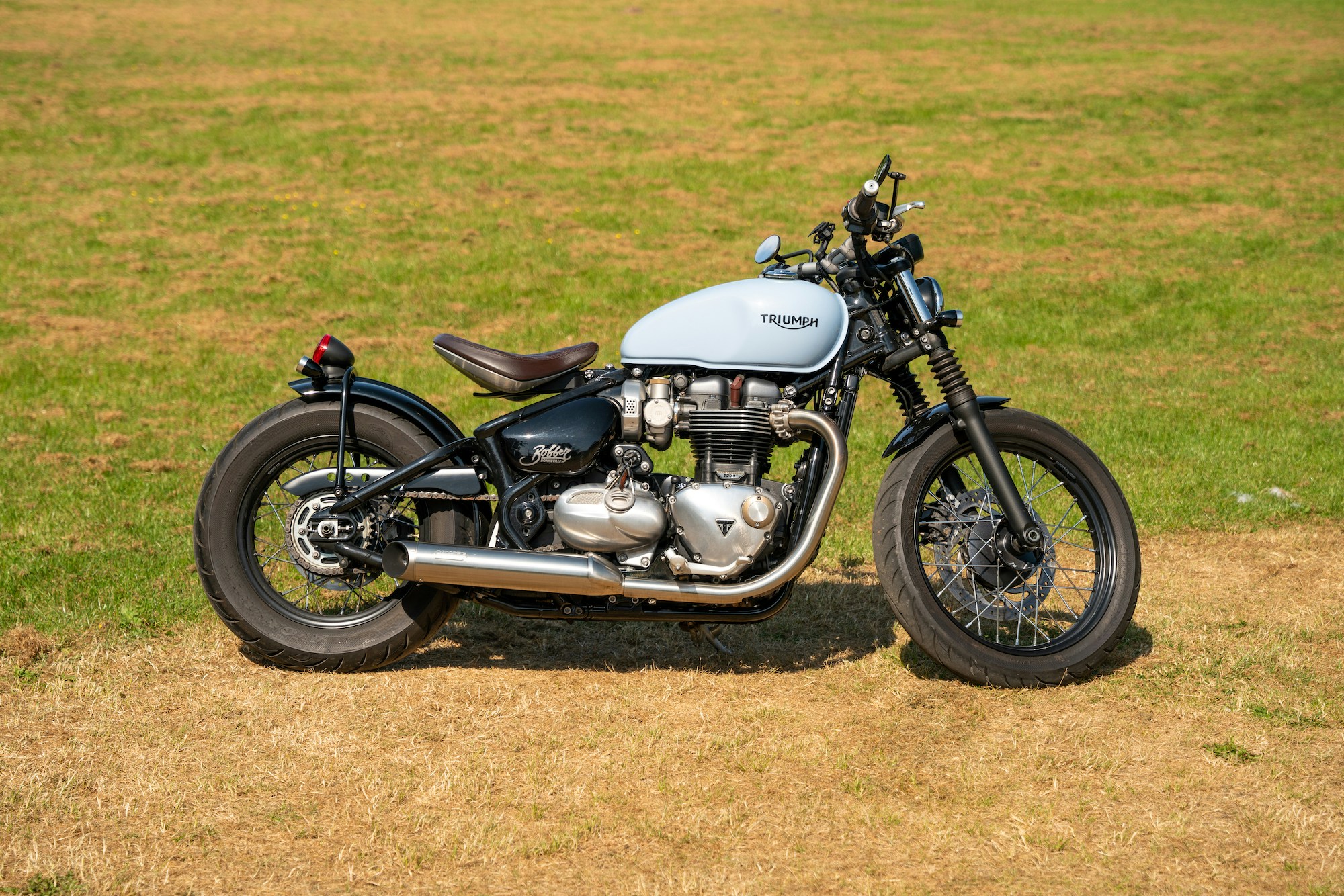2017 TRIUMPH BONNEVILLE BOBBER for sale by auction in Alderley