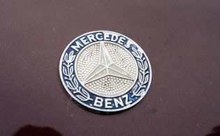 1984 MERCEDES-BENZ (R107) 380 SL 
