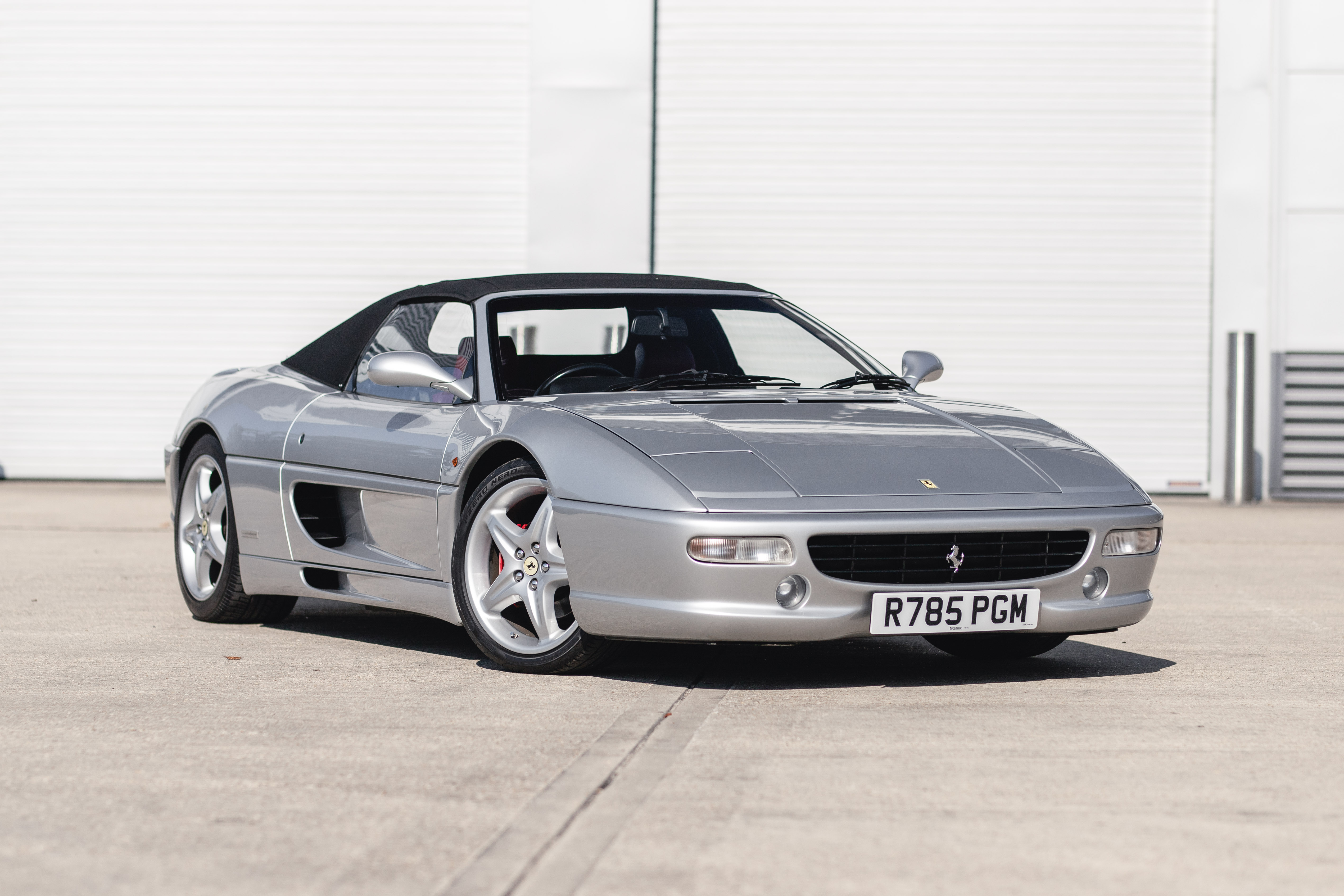 1998 FERRARI F355 SPIDER - MANUAL for sale by auction in 1998 FERRARI F355 SPIDER - MANUAL for sale by auction in