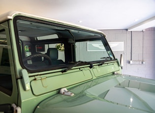 1999 LAND ROVER DEFENDER 90 TD5 HERITAGE EDITION