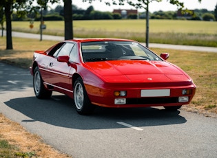 1989 LOTUS ESPRIT TURBO - 37,045 KM