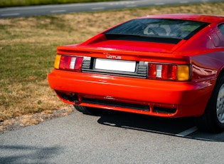 1989 LOTUS ESPRIT TURBO - 37,045 KM