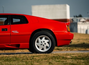 1989 LOTUS ESPRIT TURBO - 37,045 KM