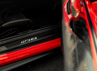 2018 PORSCHE 911 (991.2) GT3 RS - 5,282 MILES
