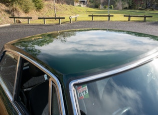 1975 MGB GT JUBILEE 