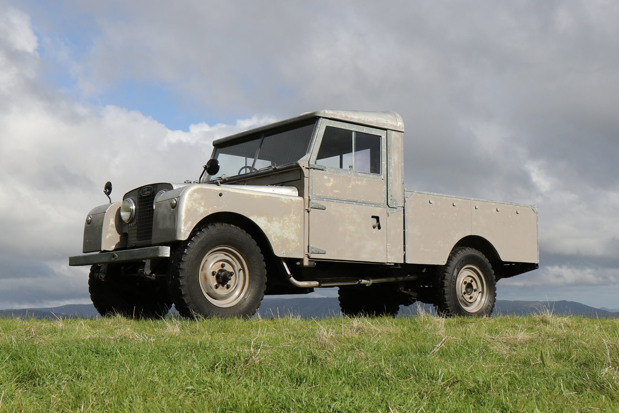 1957 Land Rover Series I 109