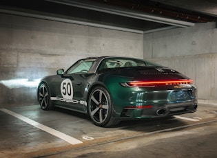 2021 PORSCHE 911 (992) TARGA 4S HERITAGE DESIGN EDITION