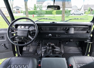 1992 LAND ROVER DEFENDER 110 - SOFT TOP