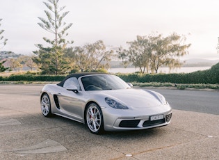 2017 PORSCHE 718 BOXSTER S