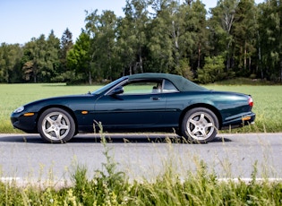 2000 Jaguar XKR 4.0 Cabriolet - 59,328 KM