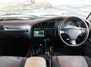 1990 Toyota HdDJ81 Land Cruiser VX Limited