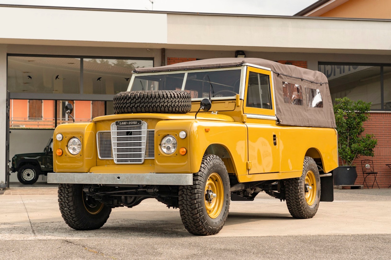 1978 LAND ROVER SERIES III 109"