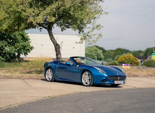 2015 FERRARI CALIFORNIA T - 9,484 MILES