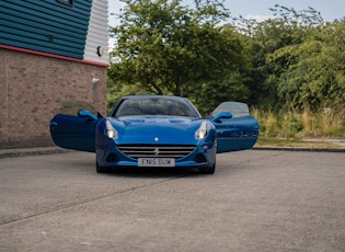 2015 FERRARI CALIFORNIA T - 9,484 MILES