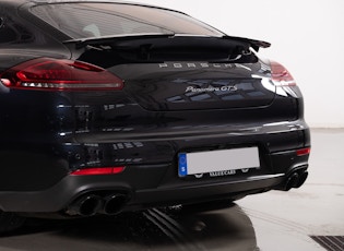 2015 PORSCHE PANAMERA GTS