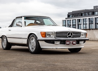 1976 MERCEDES-BENZ (R107) 450 SL