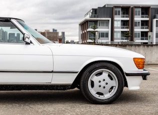 1976 MERCEDES-BENZ (R107) 450 SL