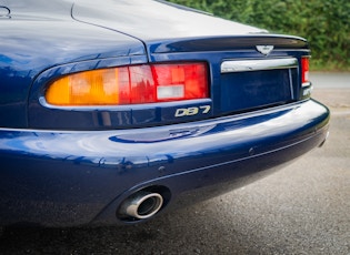 2002 ASTON MARTIN DB7 VANTAGE