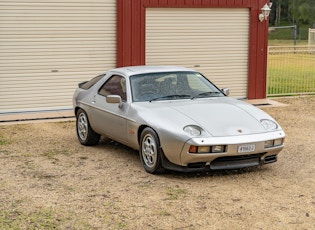 1982 PORSCHE 928 S