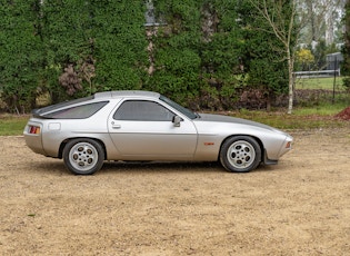 1982 PORSCHE 928 S