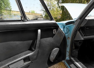 1984 PORSCHE 911 CARRERA 3.2 - BACKDATE