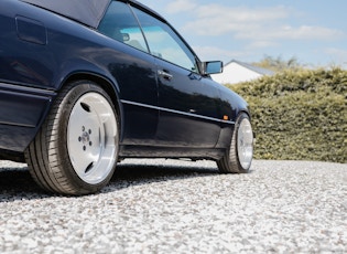 1995 MERCEDES-BENZ (W124) E220 CABRIOLET