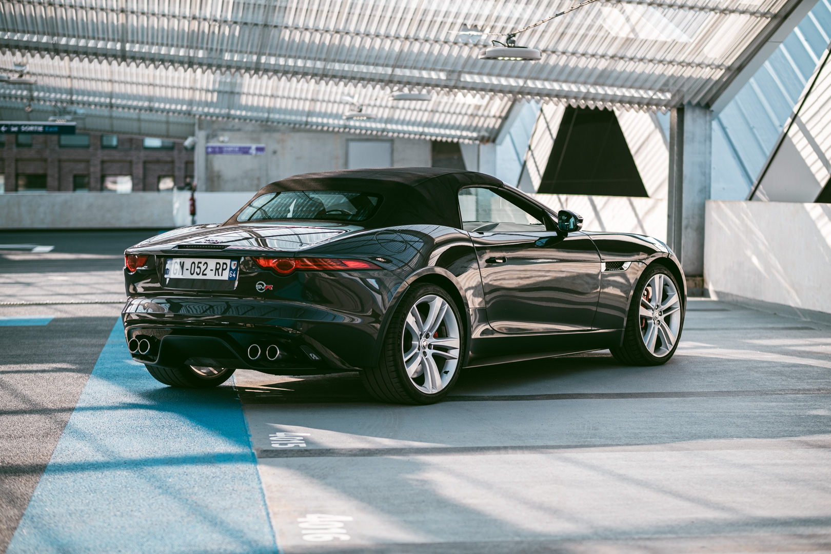 Jaguar f type v8 deals s for sale