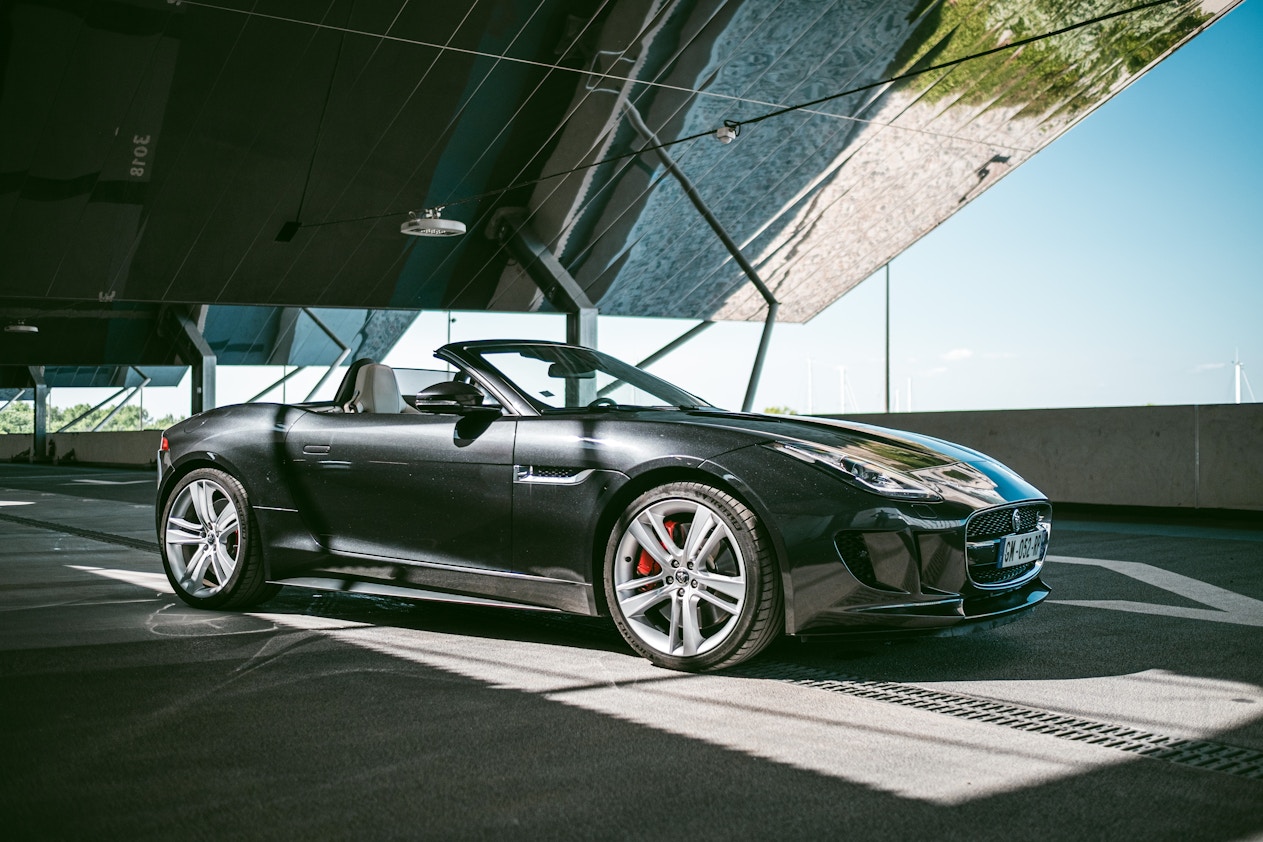 Full Hood & Fender + Mirror Kit | JAGUAR F-Type CONVERTIBLE BASE 2020 Full Hood & Fender + Mirror Kit | JAGUAR F-Type CONVERTIBLE BASE 2020